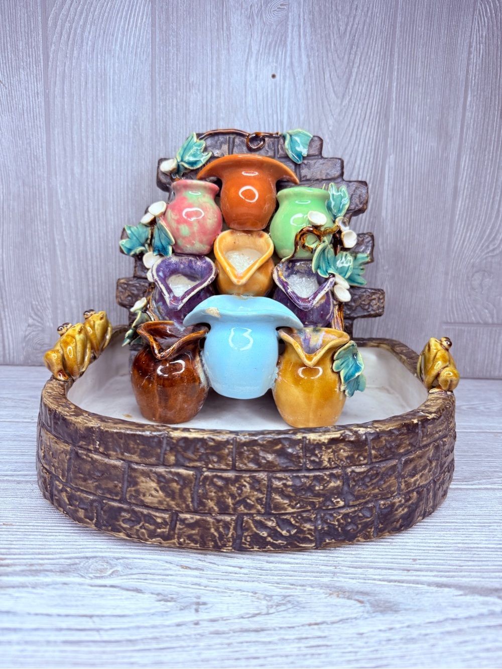 Vintage frog Majolica ceramic table top water fountain frogs water lily decor